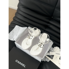 Chanel High Heels